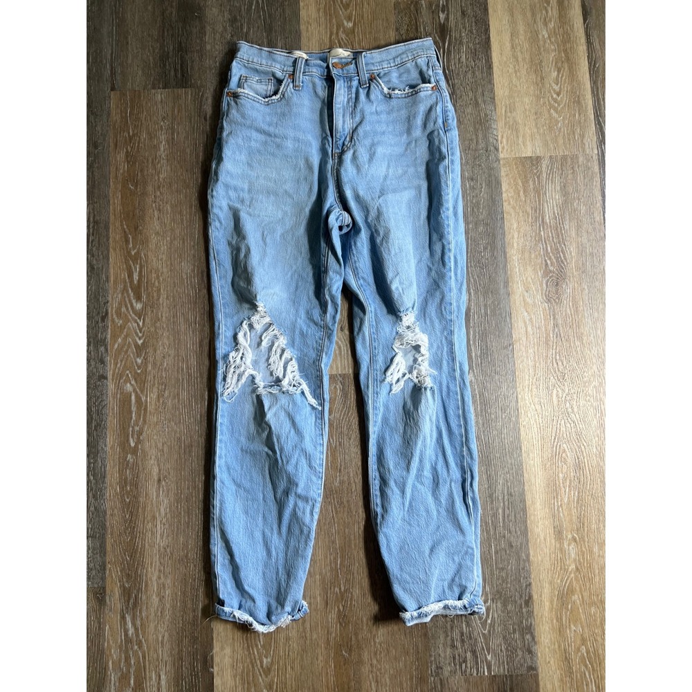 Universal Thread 90s Vintage Straight Jeans‎ Womens 6R Blue Good Distressed Knee